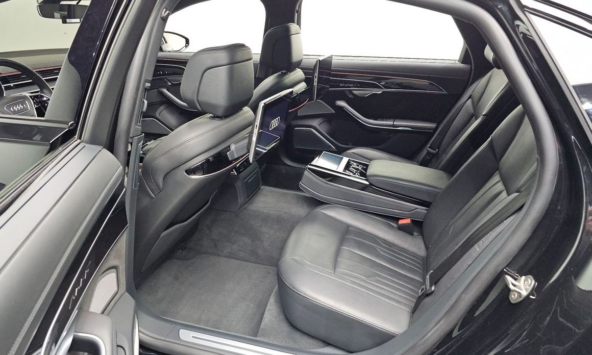 Audi A8 2021