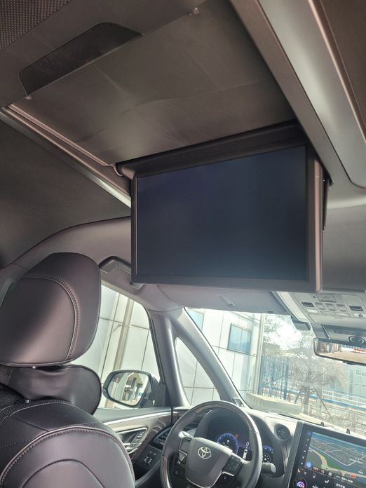 Toyota Alphard 2025