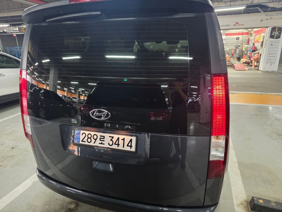 Hyundai Staria 2022