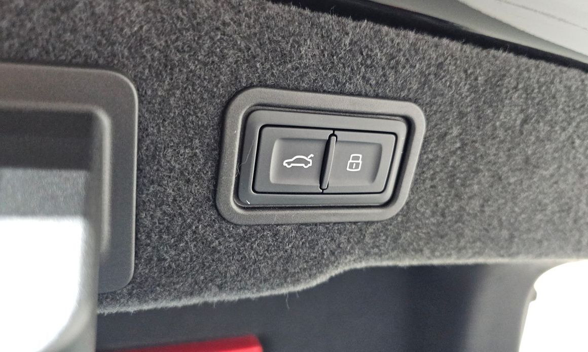 Audi A8 2021
