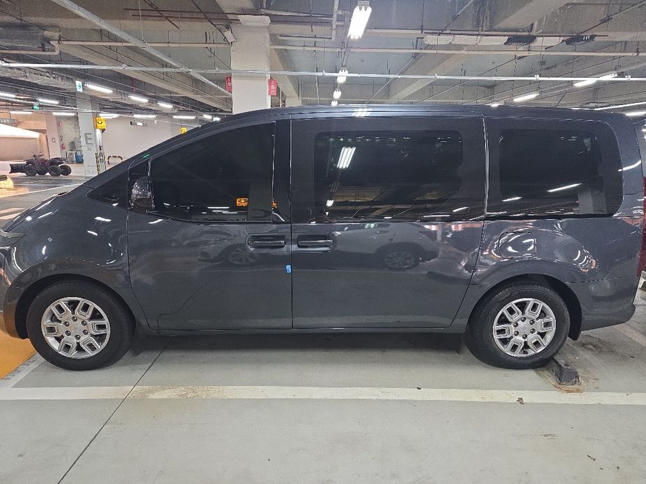 Hyundai Staria 2022