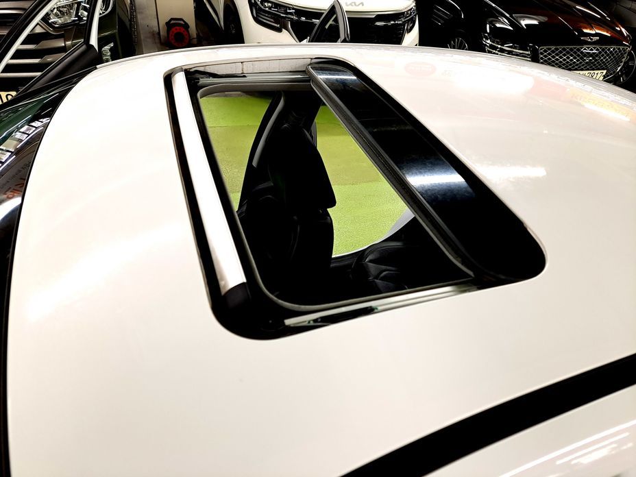 Hyundai AVANTE 2024