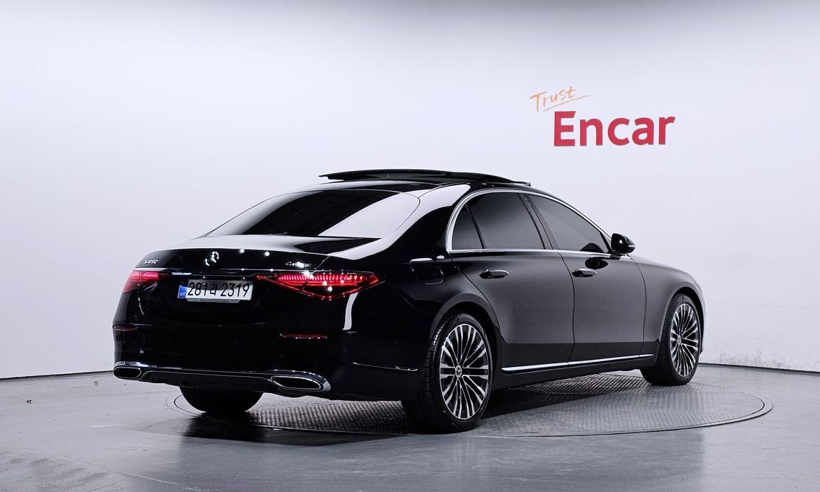 Mercedes-Benz S-Class 2023