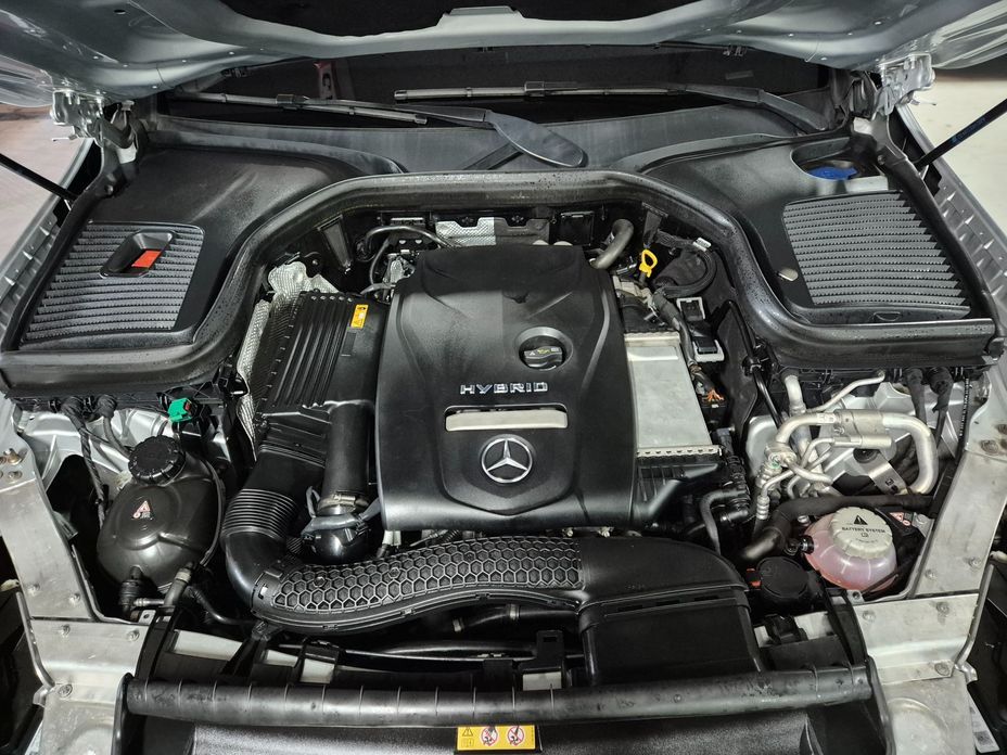 Mercedes-Benz GLC-Class 2019