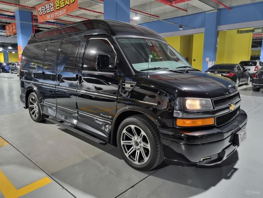 Chevrolet Express Van 2018
