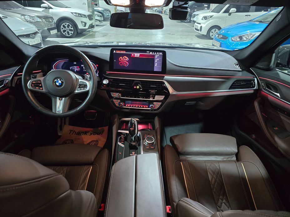 BMW 5-Series 2022