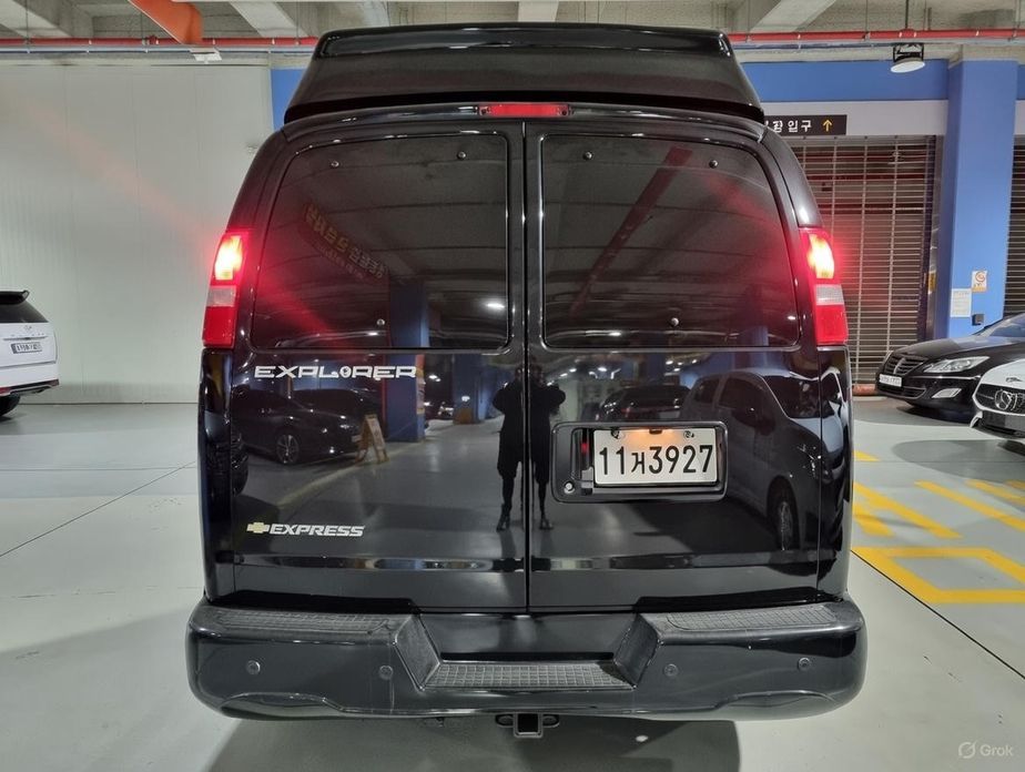 Chevrolet Express Van 2018
