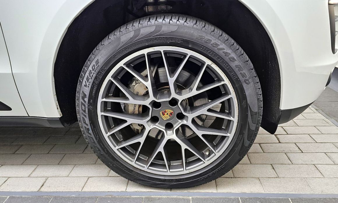Porsche Macan 2015