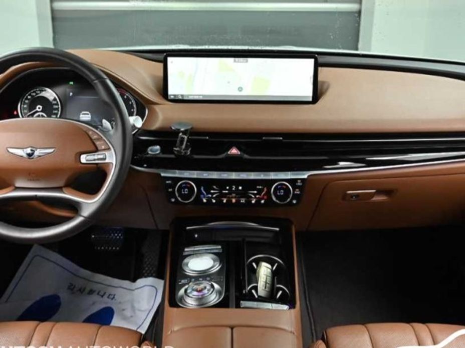 Genesis G80 2021