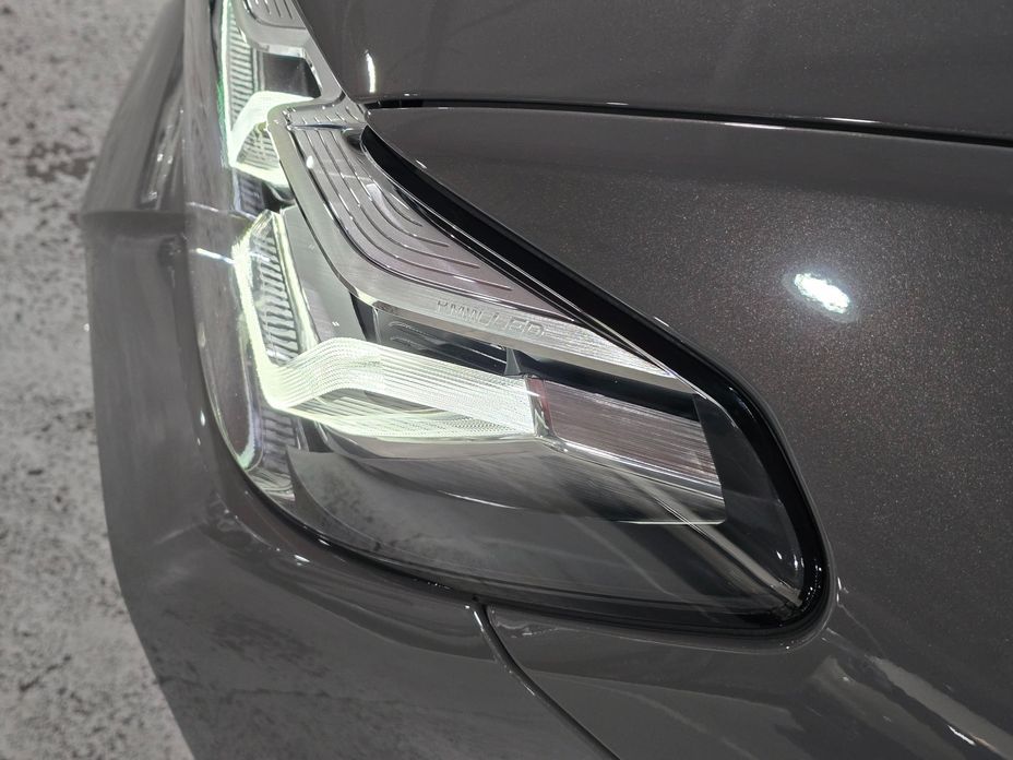 BMW 5-Series 2022
