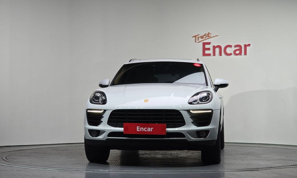 Porsche Macan 2015