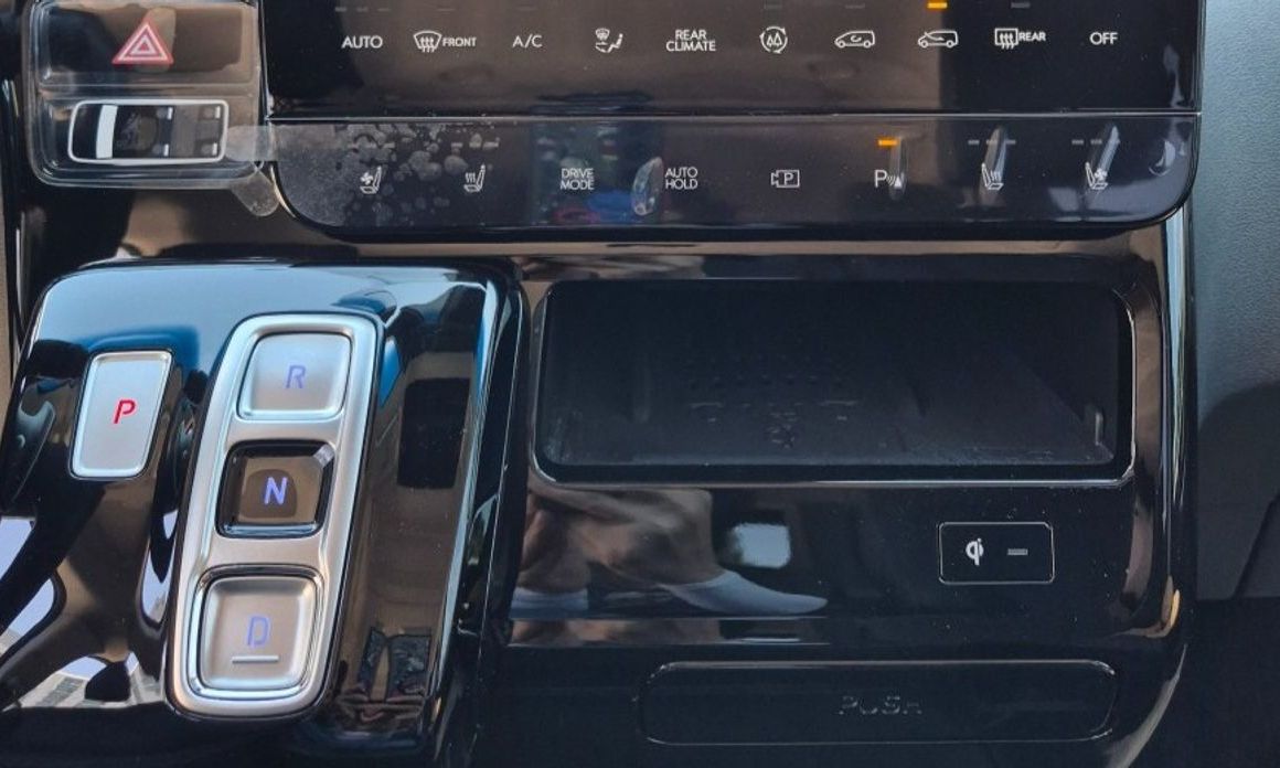 Hyundai Staria 2023