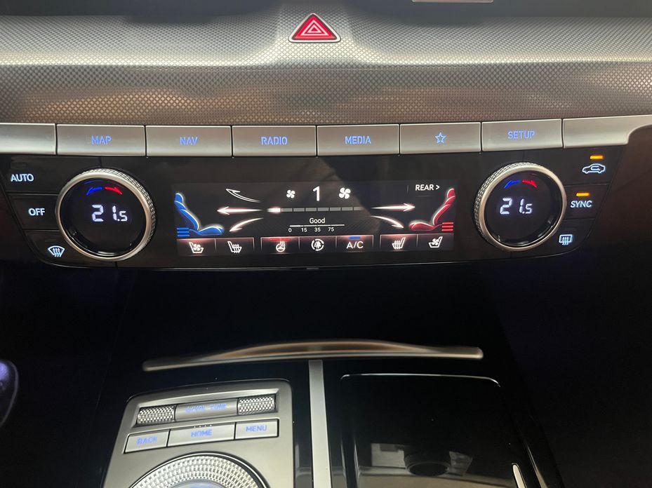Genesis G80 2022