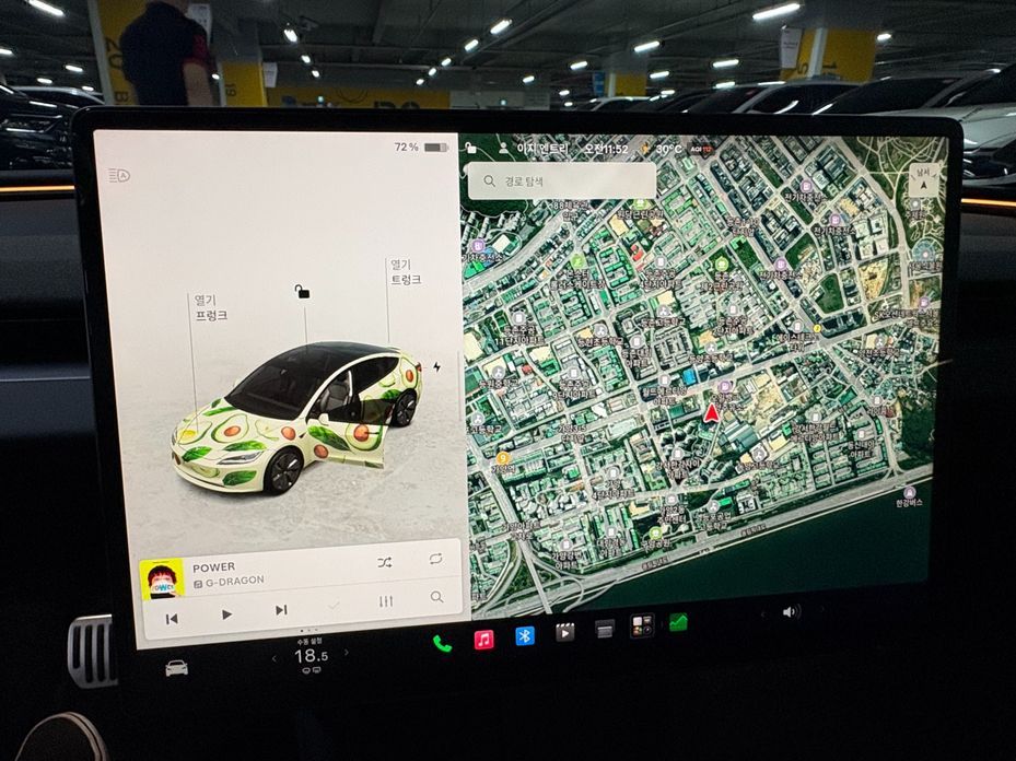 Tesla Model 3 2024