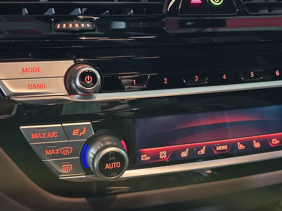 BMW 5-Series 2022