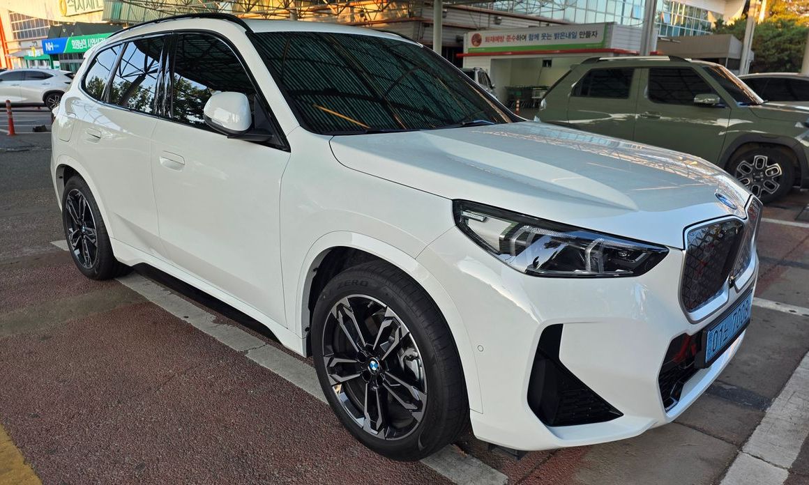 BMW iX1 2026