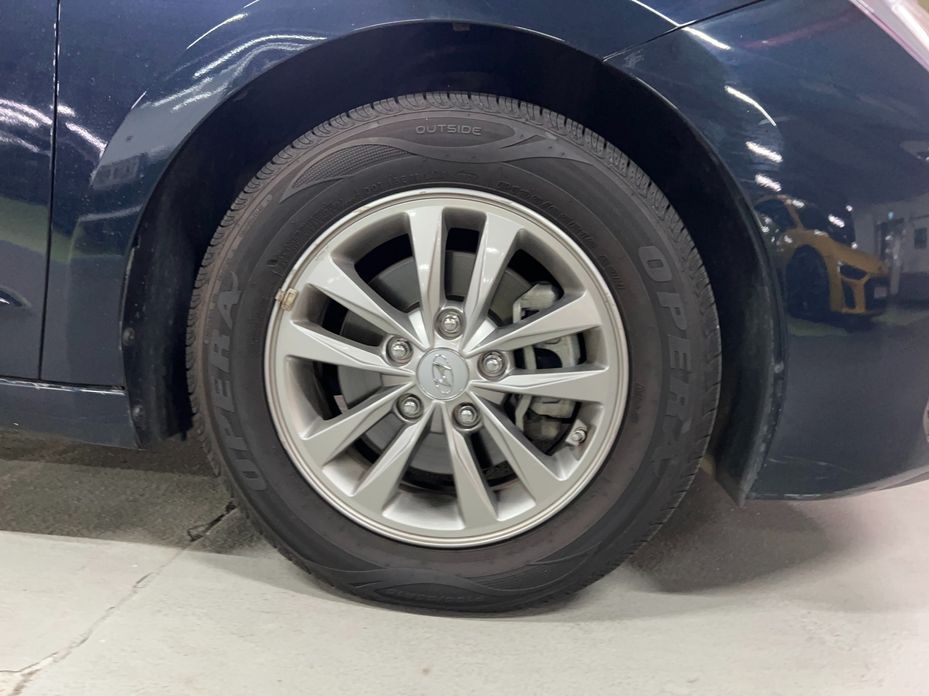 Hyundai AVANTE 2019