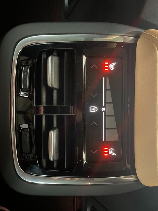 Volvo V60 2026