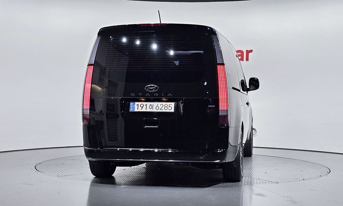 Hyundai Staria 2022