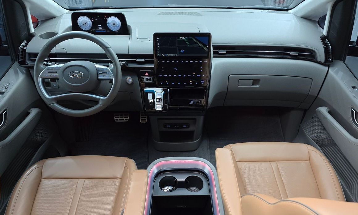 Hyundai Staria 2022