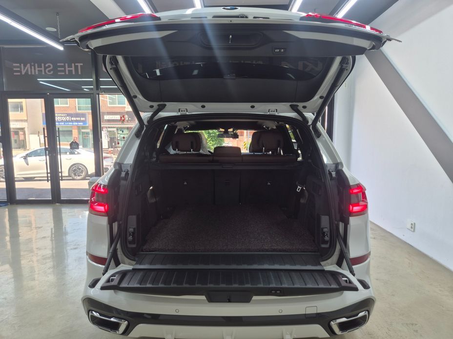 BMW X5 2023