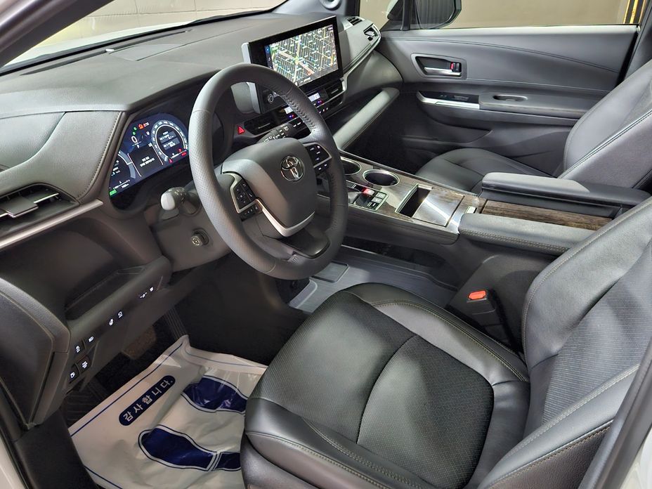 Toyota Sienna 2025