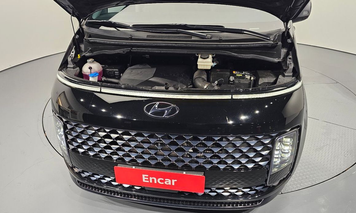 Hyundai Staria 2022