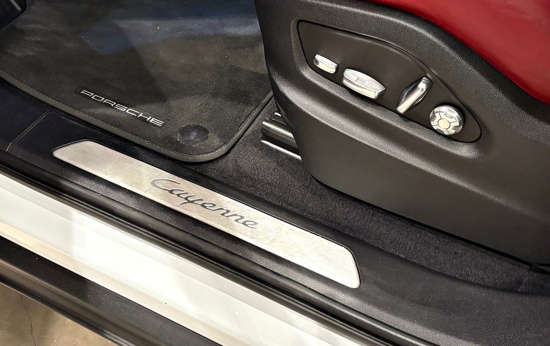 Porsche Cayenne 2021