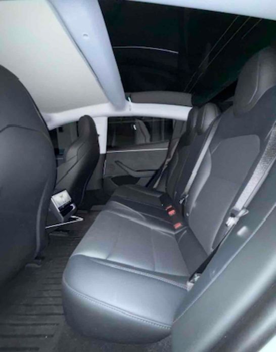 Tesla Model 3 2024