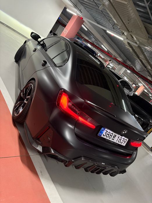 BMW 3-Series 2025