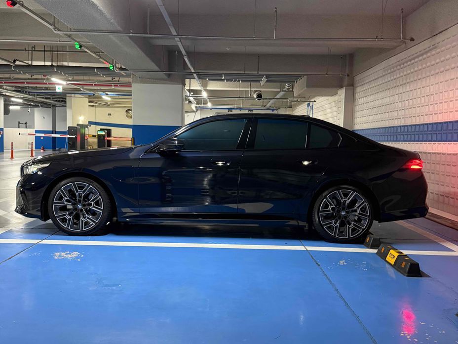 BMW 5-Series 2026