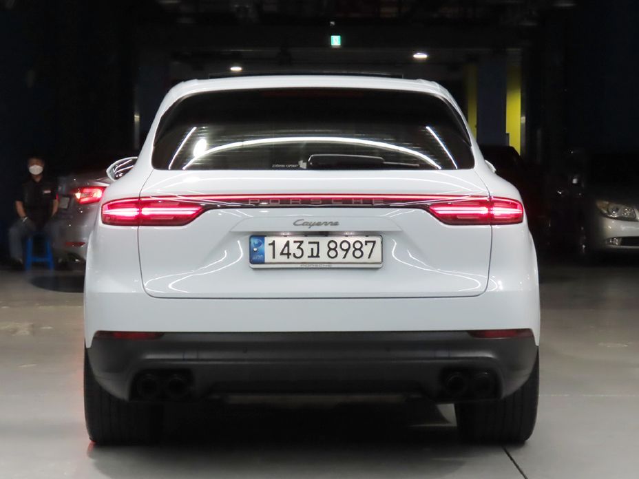 Porsche Cayenne 2023