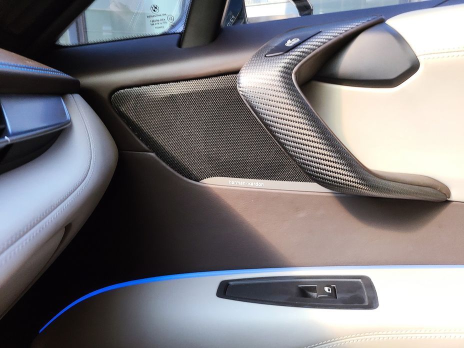 BMW i8 2016
