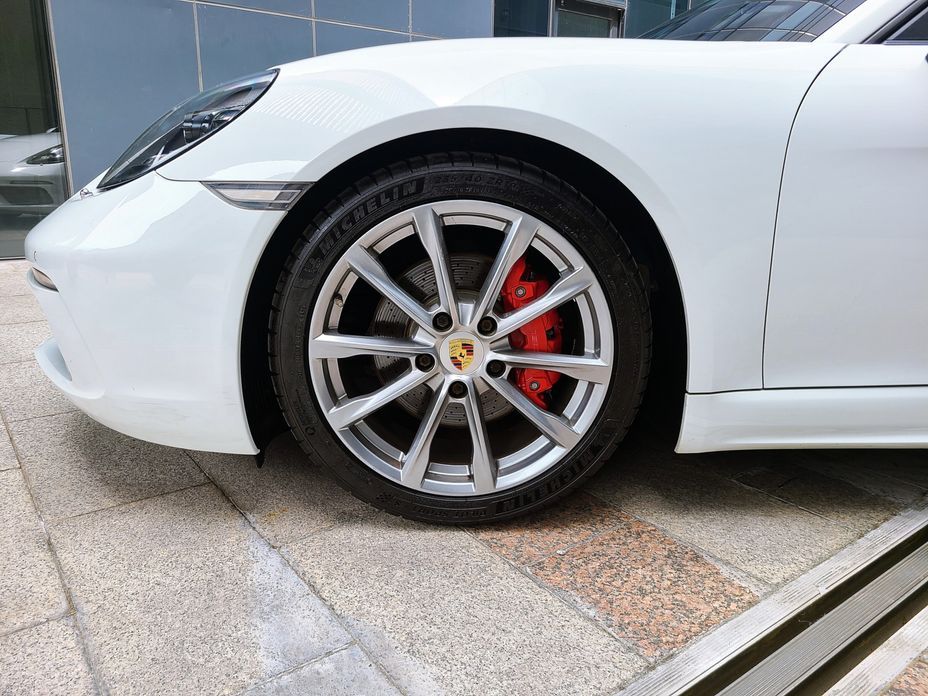 Porsche 718 2018