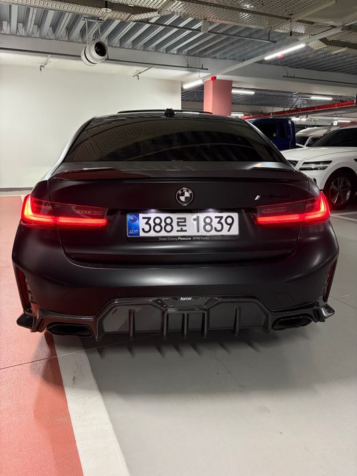 BMW 3-Series 2025