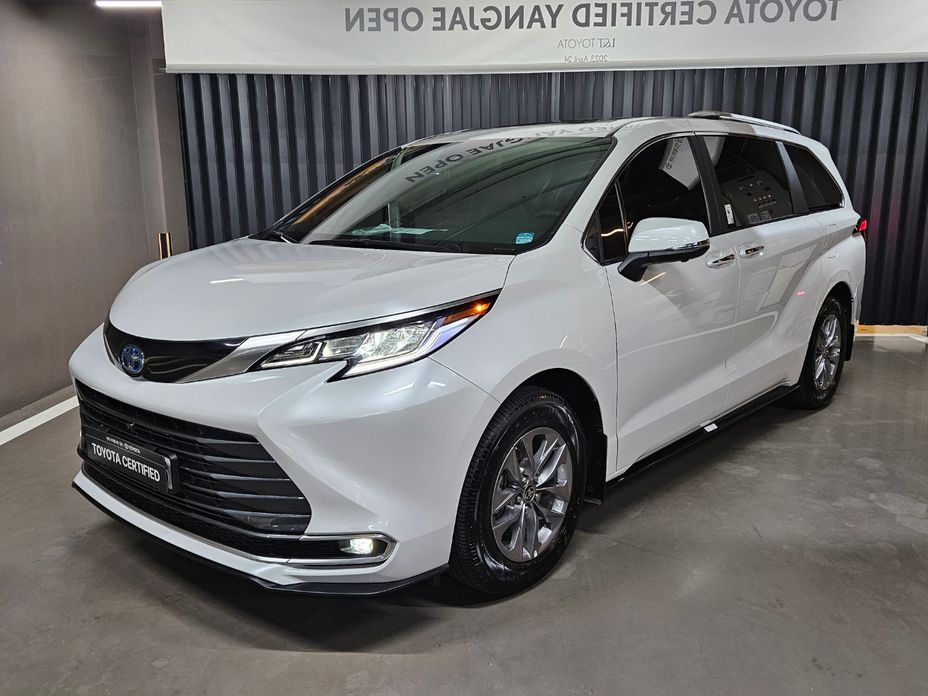 Toyota Sienna 2025