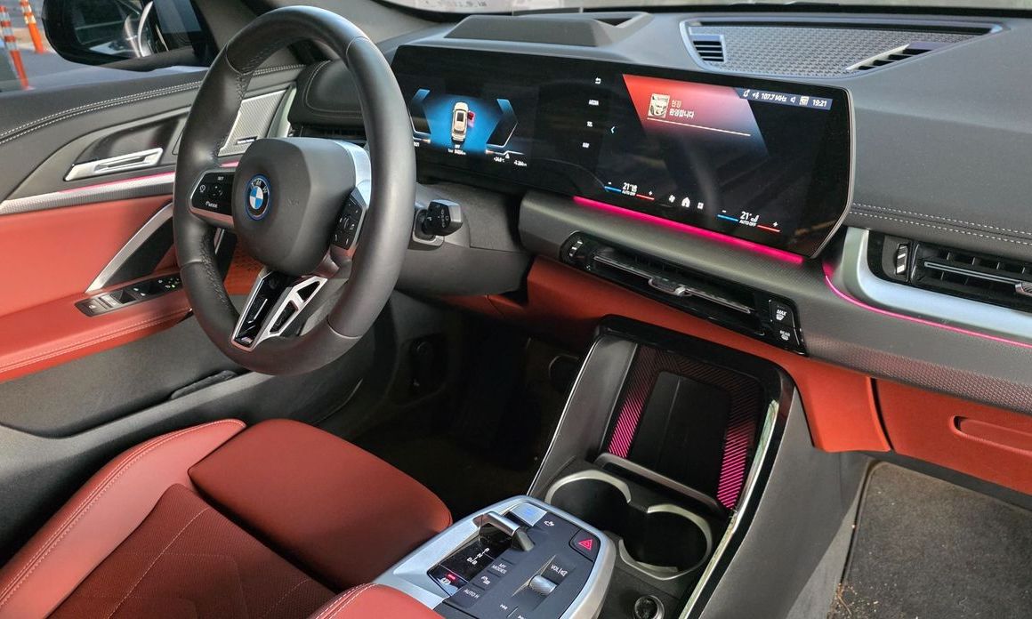 BMW iX1 2026