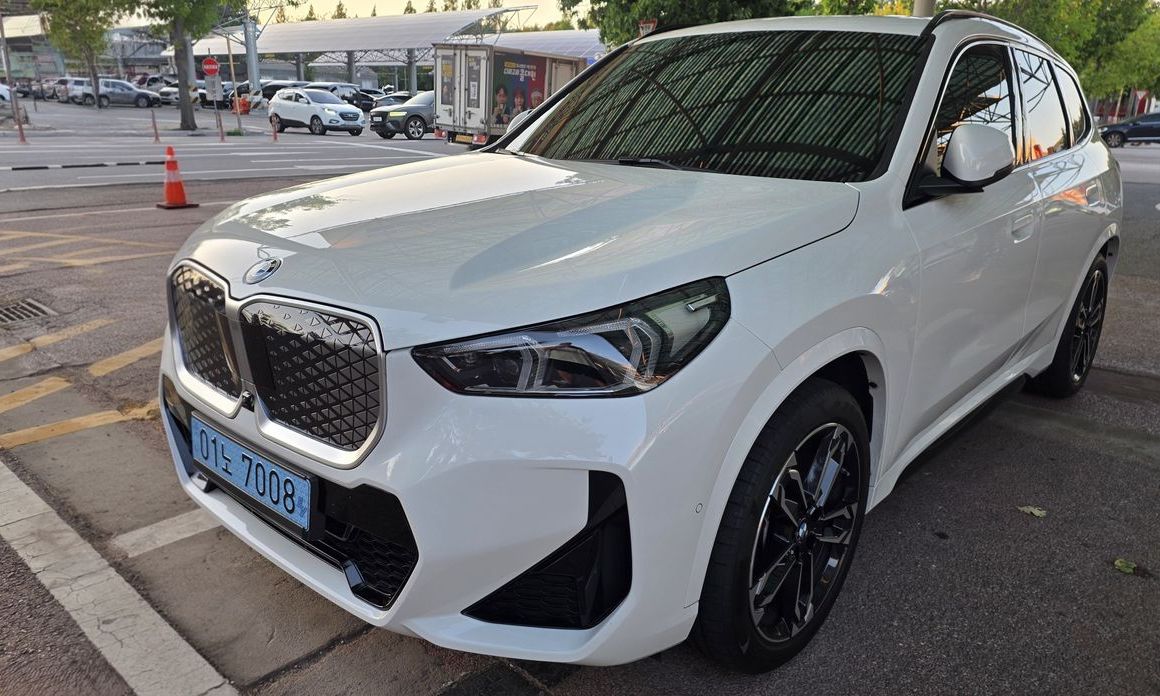 BMW iX1 2026