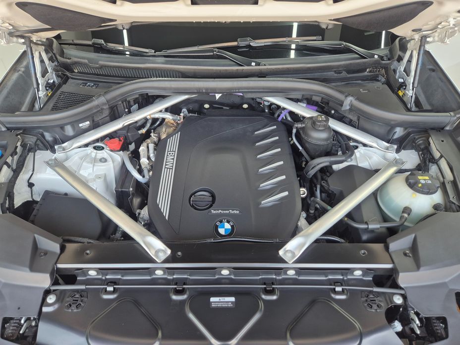 BMW X5 2023
