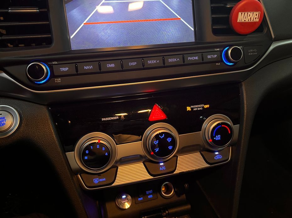 Hyundai AVANTE 2019