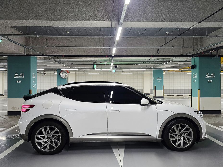 Genesis GV60 2022