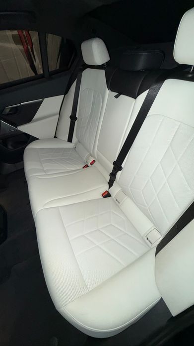 BMW 5-Series 2024