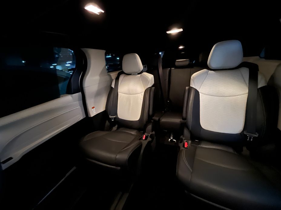 Toyota Sienna 2026