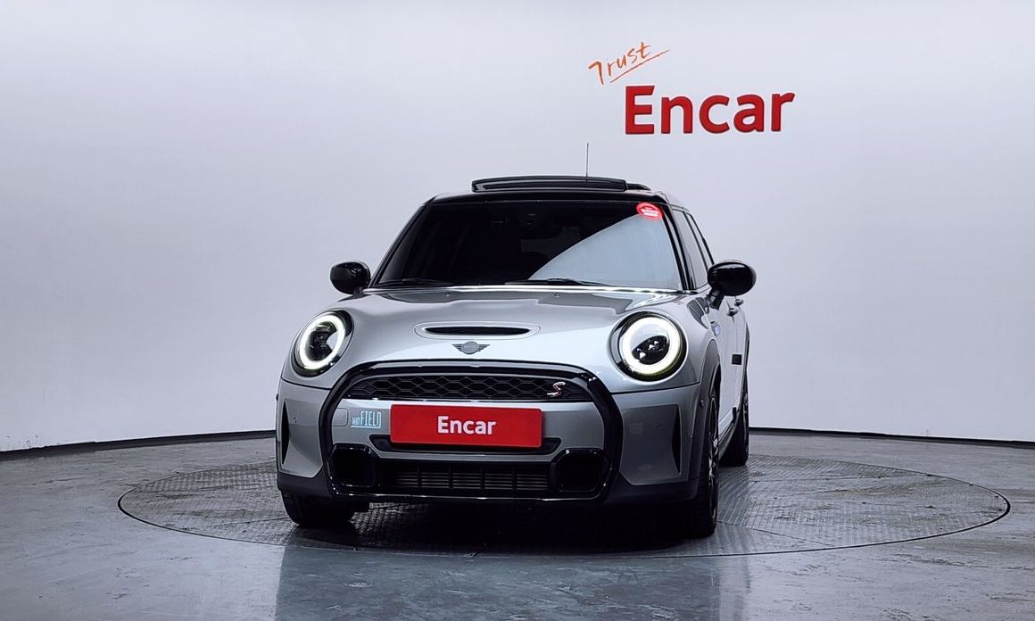 Mini Cooper 2024