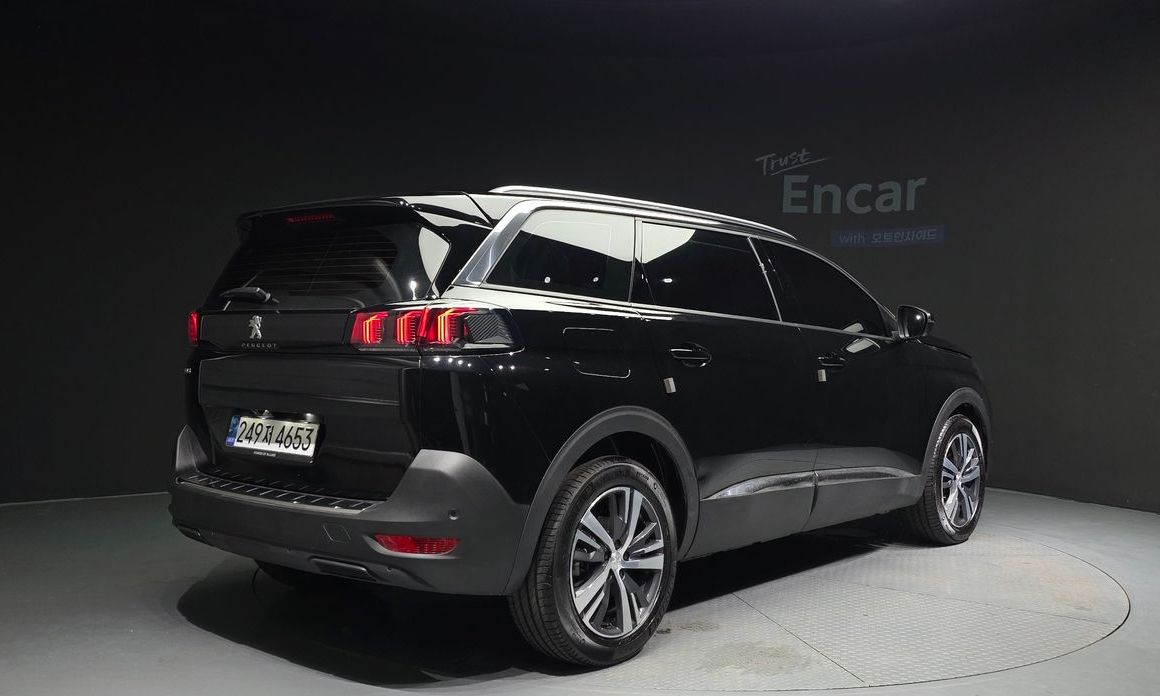 Peugeot 5008 2024