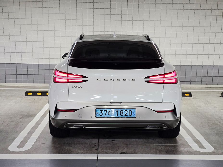 Genesis GV60 2022