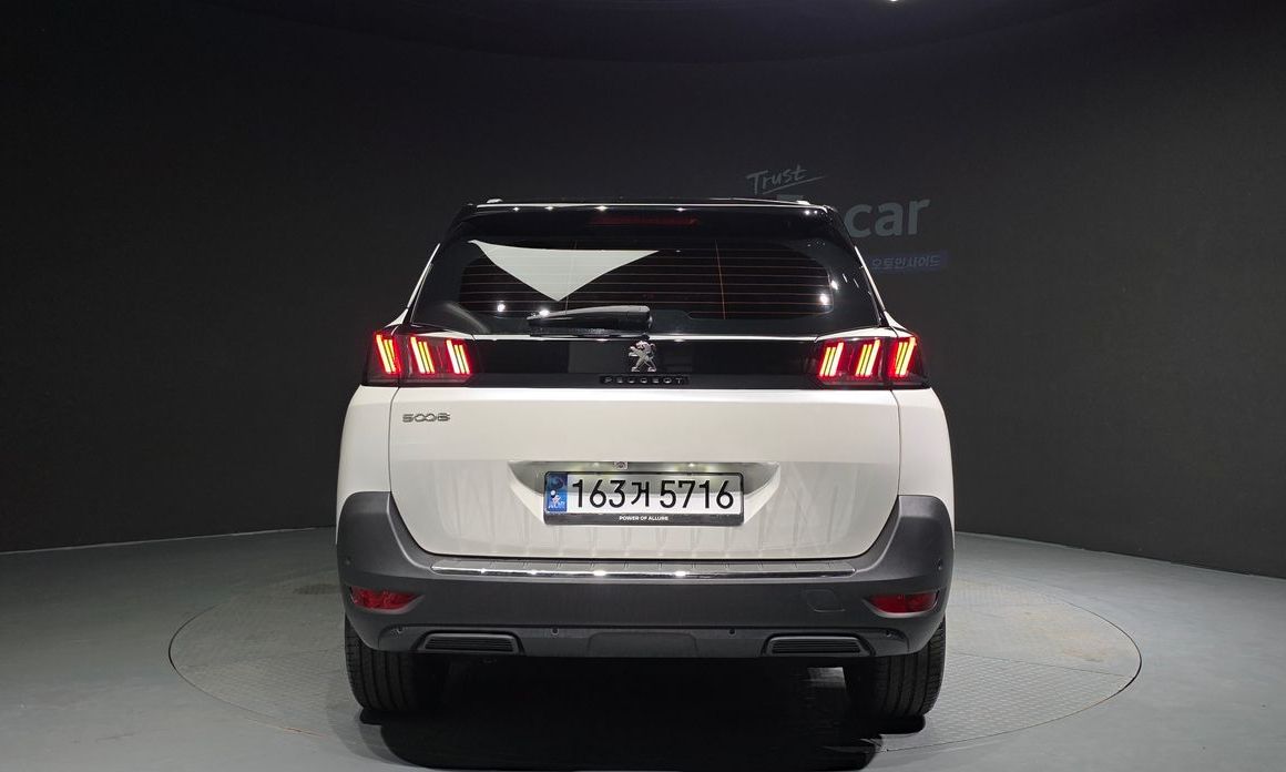 Peugeot 5008 2024