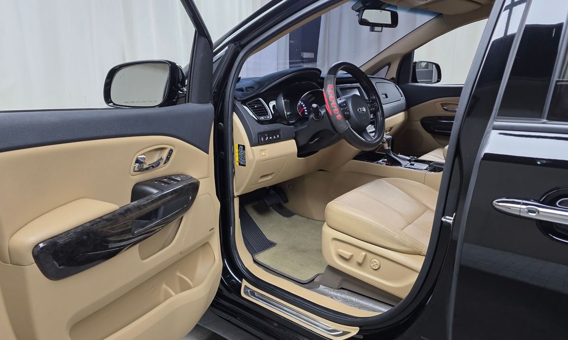 Kia Canival 2019