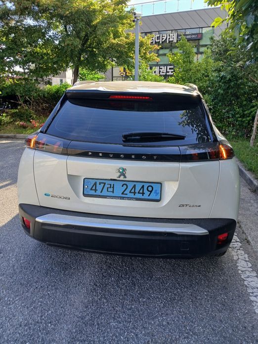 Peugeot 2008 2021