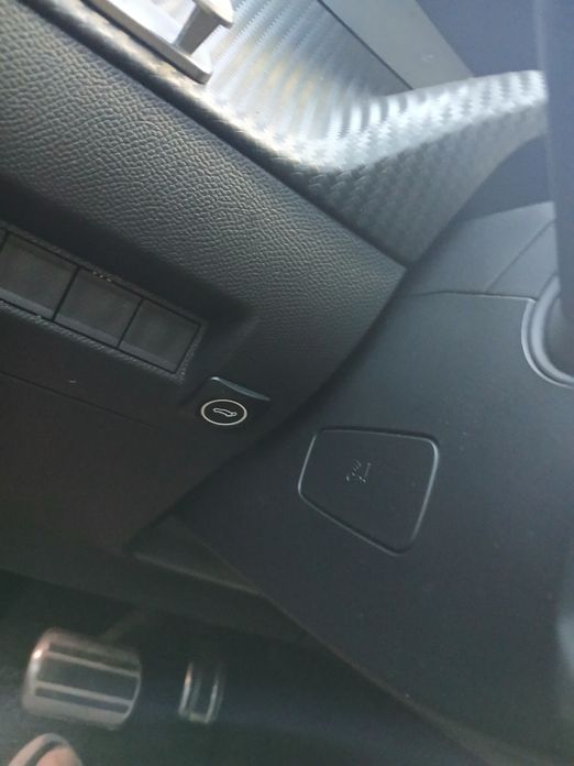 Peugeot 2008 2021